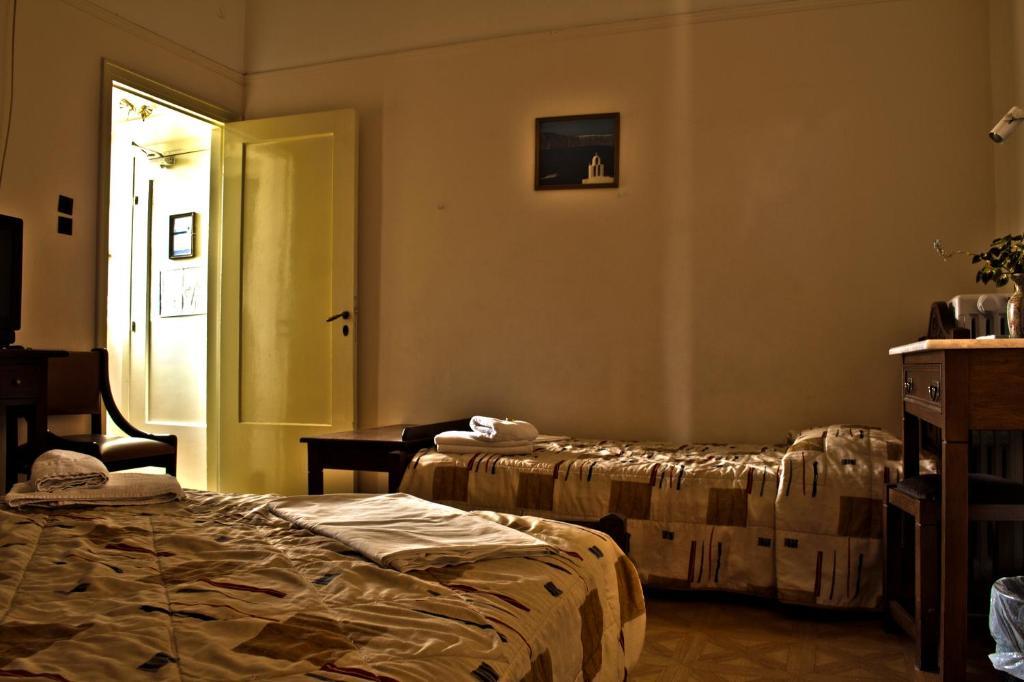 Triple Room,42824362:JPEG